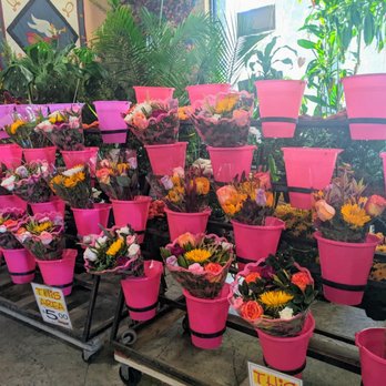 Santos' Market - Farmers Market Near Me - San Diego, California Santos' Market - Farmers Market Near Me - San Diego, California