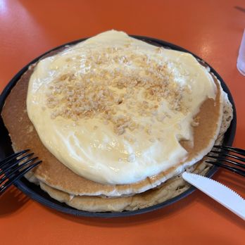 Aloha Food Factory - Macadamia Nut Pancakes - Hawaiian Near Me - Alhambra, California