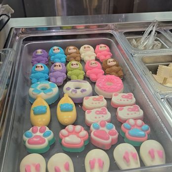 Quinn’s Bakery - Cupcakes Near Me - Garden Grove, California Quinn’s Bakery - Cupcakes Near Me - Garden Grove, California