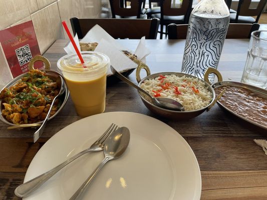 Tandoori Eats by null