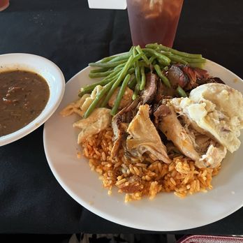 Paddlewheeler Creole Queen - Dinner... too salty... and no gravy for mashed potatoes. - Cajun/Creole Near Me - New Orleans, Louisiana