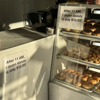LV Donuts - Donuts Near Me - Las Vegas, Nevada LV Donuts - Donuts Near Me - Las Vegas, Nevada