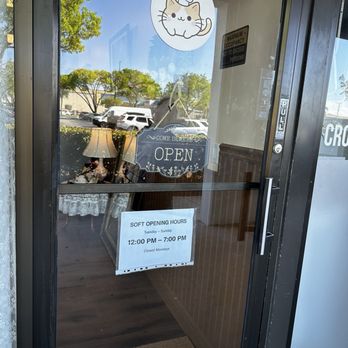 Cafe Cinnamour - Coffee & Tea Near Me - Davie, Florida