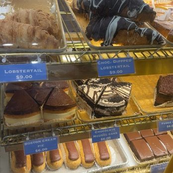 Mike's Pastry - Bakeries Near Me - Boston, Massachusetts Mike's Pastry - Bakeries Near Me - Boston, Massachusetts