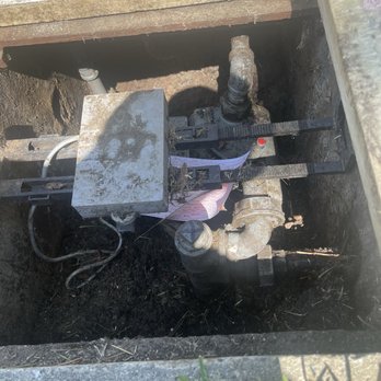 Free Flo Rooter Drains & Plumbing - What the gas pipes looked when gas company just shut off the gas. - Plumbing Near Me Free Flo Rooter Drains & Plumbing - What the gas pipes looked when gas company just shut off the gas. - Plumbing Near Me