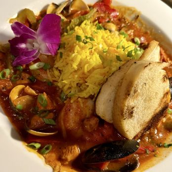 Q1227 Restaurant - Chef Q's Jambalaya 10/10 - New American Near Me - Roseville, California Q1227 Restaurant - Chef Q's Jambalaya 10/10 - New American Near Me - Roseville, California