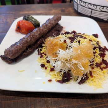 Saffron Grill - Beef soltani with barberry rice. - Middle Eastern Near Me - Huntington Beach, California Saffron Grill - Beef soltani with barberry rice. - Middle Eastern Near Me - Huntington Beach, California