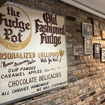 The Fudge Pot - Candy Stores Near Me - Chicago, Illinois The Fudge Pot - Candy Stores Near Me - Chicago, Illinois