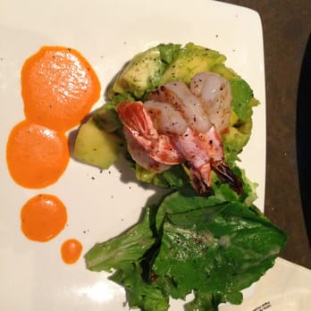 Harry's Lounge Tempe Mission Palm's Hotel - Mango Avocado Salad - Lounges Near Me - Tempe, Arizona