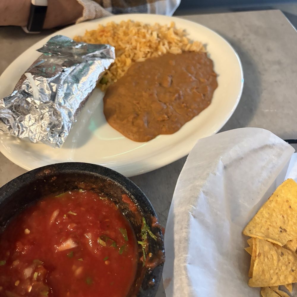 Acapulco Mexican Grill - Ground beef tacos - Mexican Near Me - Grand Rapids, Michigan