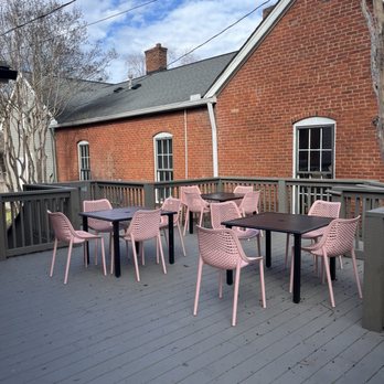 Neighborlily - Outdoor Patio Space - Coffee & Tea Near Me - Nashville, Tennessee Neighborlily - Outdoor Patio Space - Coffee & Tea Near Me - Nashville, Tennessee