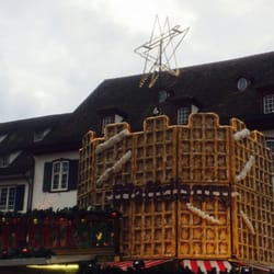 Basler Weihnachtsmarkt - Waffne Shop
