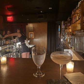 Sister Hen - Corpse Reviver - Speakeasies Near Me - Pensacola, Florida Sister Hen - Corpse Reviver - Speakeasies Near Me - Pensacola, Florida