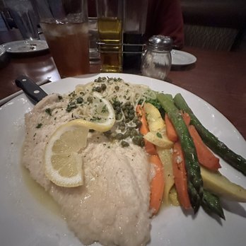 Francesca's Italian Kitchen - Chicken Limone - Italian Near Me - Temecula, California Francesca's Italian Kitchen - Chicken Limone - Italian Near Me - Temecula, California