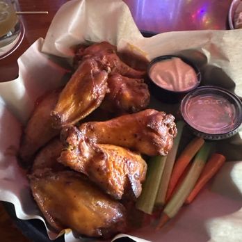 Hungry Palate Bar & Grill - Wings!! - American Near Me - Winston-Salem, North Carolina