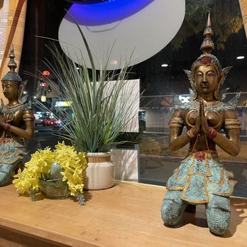 Koon Thai Kitchen - Nice ambiance - Thai Near Me - Concord, California Koon Thai Kitchen - Nice ambiance - Thai Near Me - Concord, California