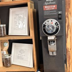 Bigfoot Coffee Roasters - Coffee grinder