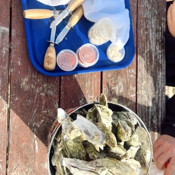The Windjammer - Oysters - Bars Near Me - Isle of Palms, South Carolina The Windjammer - Oysters - Bars Near Me - Isle of Palms, South Carolina