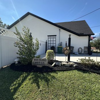 Miguel The Handyman Service - Land scaping - Handyman Near Me - Victoria, Texas Miguel The Handyman Service - Land scaping - Handyman Near Me - Victoria, Texas