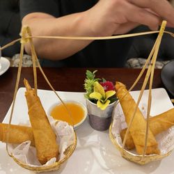 Aticha Thai Cuisine - Fried shrimp