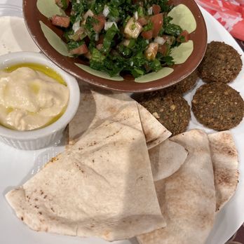 Cafe Baladi - Green Lantern Platter - Lebanese Near Me - Malvern, Pennsylvania