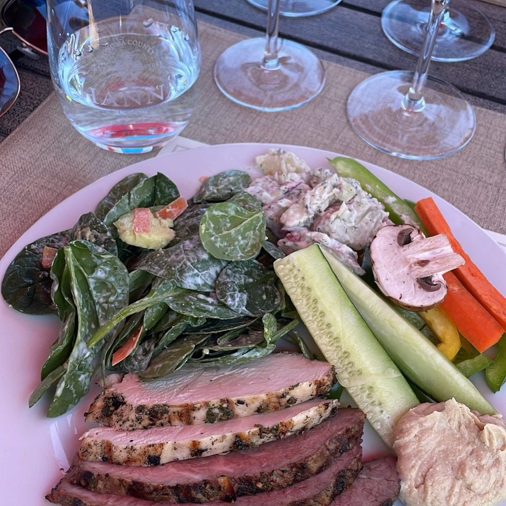 Hanna Winery - Wineries Near Me - Santa Rosa, California