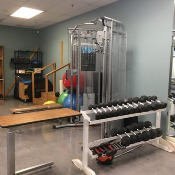 Lifemark - Lifemark Santé Montfort weights - Physical Therapy Near Me - Ottawa, Ontario Lifemark - Lifemark Santé Montfort weights - Physical Therapy Near Me - Ottawa, Ontario