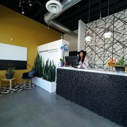 Chiropractique - Reception Area