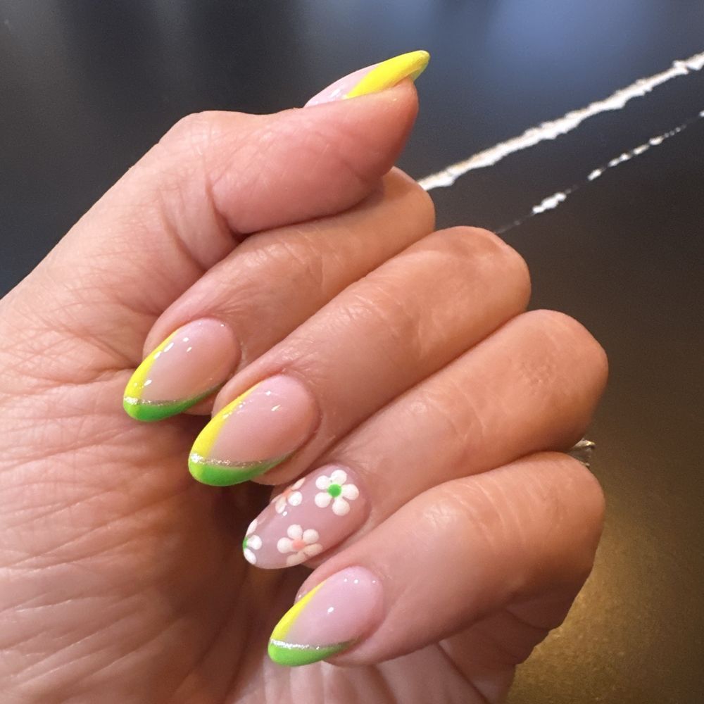 Nails by Sophia Nails by Sophia