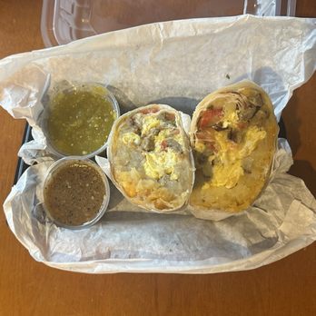 Brunch & Beyond - Sausage Breakfast Burrito with Salsa Verde & Habanero - Breakfast & Brunch Near Me - Fullerton, California Brunch & Beyond - Sausage Breakfast Burrito with Salsa Verde & Habanero - Breakfast & Brunch Near Me - Fullerton, California