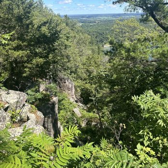 Devil's Lake State Park - Parks Near Me - Baraboo, Wisconsin