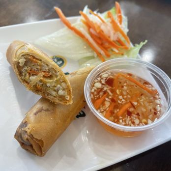 Pho Hoa - 1 $3 eggroll - Vietnamese Near Me - Cypress, California