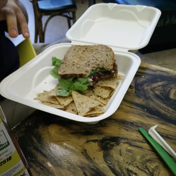 Humanitree House - Veggie burger with chips - Juice Bars & Smoothies Near Me - Augusta, Georgia