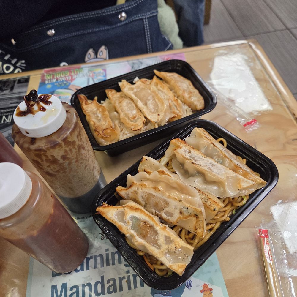 A-Pou's Taste - Pan Fried Pot Stickers - Taiwanese Near Me - Brooklyn, New York A-Pou's Taste - Pan Fried Pot Stickers - Taiwanese Near Me - Brooklyn, New York