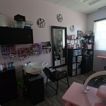 Shear Luck - Calm and soothing wash station - Hair Salons Near Me - Coppell, Texas Shear Luck - Calm and soothing wash station - Hair Salons Near Me - Coppell, Texas