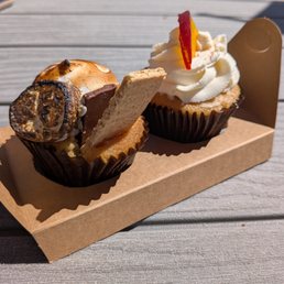 Smores, Peaches & Cream Smores, Peaches & Cream