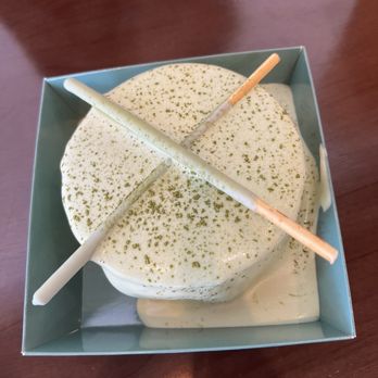 Feng Cha - Katy Green - Matcha cake - Bubble Tea Near Me - Houston, Texas