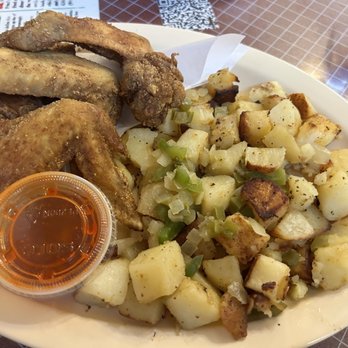Stagecoach Restaurant - Southern Fried Chicken Wangs with Home Fried Potatoes - Breakfast & Brunch Near Me - Sacramento, California Stagecoach Restaurant - Southern Fried Chicken Wangs with Home Fried Potatoes - Breakfast & Brunch Near Me - Sacramento, California