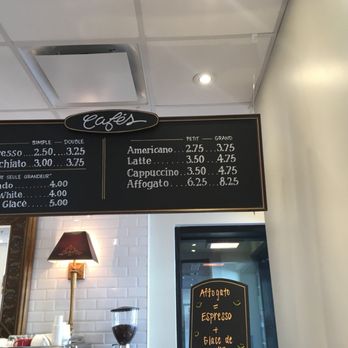 Havre-aux-Glaces - ows a menu on the wall - Ice Cream & Frozen Yogurt Near Me - Montreal, Quebec