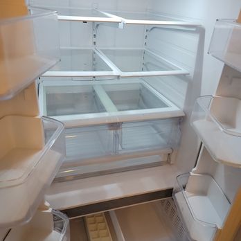 Lazy Susans Cleaning - Super clean fridge! - Home Organization Near Me - New York, New York Lazy Susans Cleaning - Super clean fridge! - Home Organization Near Me - New York, New York