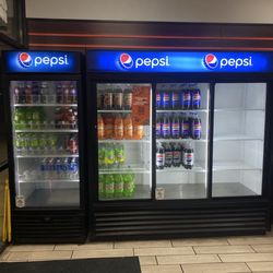 Little Caesars Pizza - Pepsi Refrigerator