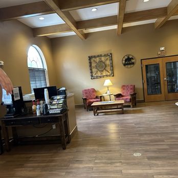 Best Western Moriarty Heritage Inn - The lobby has coffee & cocoa and those chairs are really comfortable - Hotels Near Me - Moriarty, New Mexico Best Western Moriarty Heritage Inn - The lobby has coffee & cocoa and those chairs are really comfortable - Hotels Near Me - Moriarty, New Mexico