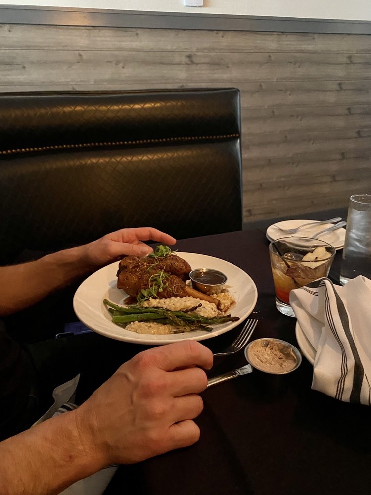 North Shore Chophouse Logo