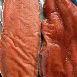 The coloring of my salmon versus the salmon they gave me which is pale and old