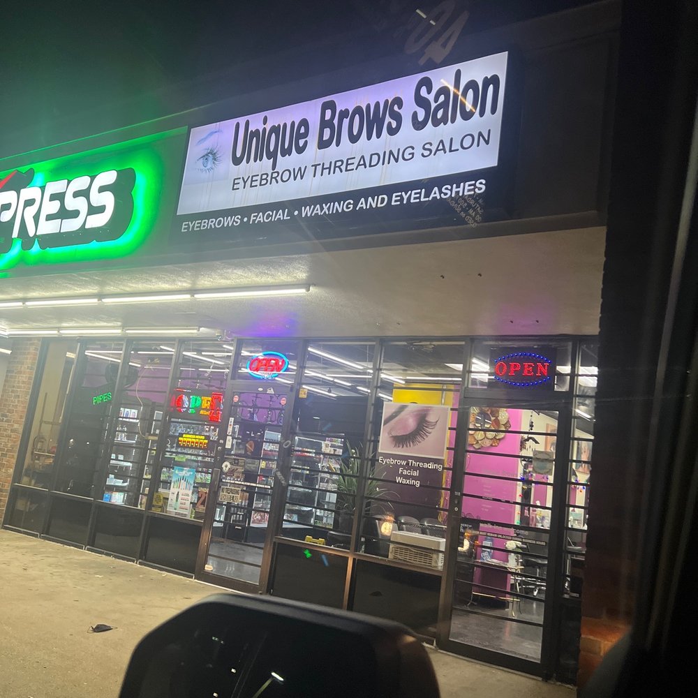 Unique Brows Salon - Outside at 6:12pm Saturday she is not here. - Eyelash Service Near Me - Irving, Texas Unique Brows Salon - Outside at 6:12pm Saturday she is not here. - Eyelash Service Near Me - Irving, Texas
