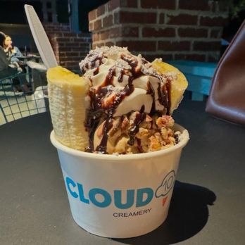 Cloud 10 Creamery - Desserts Near Me - Houston, Texas Cloud 10 Creamery - Desserts Near Me - Houston, Texas