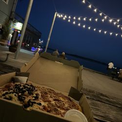 Waterfront Pizza