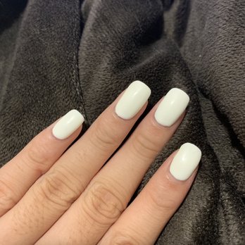 Tracy's Nails & Spa - Nail Salons Near Me - Valencia, California