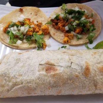 Ricos Tacos Lupe - Burrito and chicken tacos - Mexican Near Me - Kansas City, Missouri Ricos Tacos Lupe - Burrito and chicken tacos - Mexican Near Me - Kansas City, Missouri