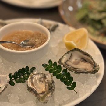Cino - Oysters - Italian Near Me - Honolulu, Hawaii Cino - Oysters - Italian Near Me - Honolulu, Hawaii